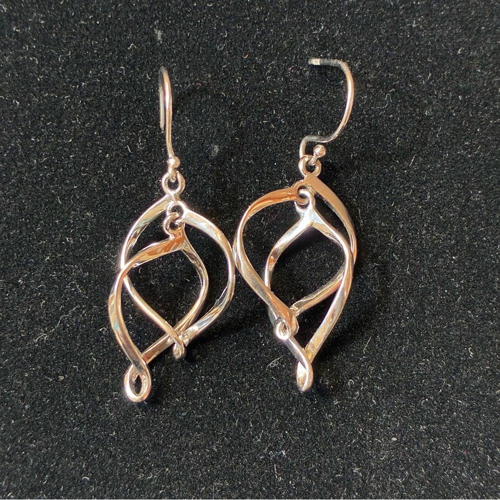 Sterling Silver Petite Drop Entwining Earrings 925
